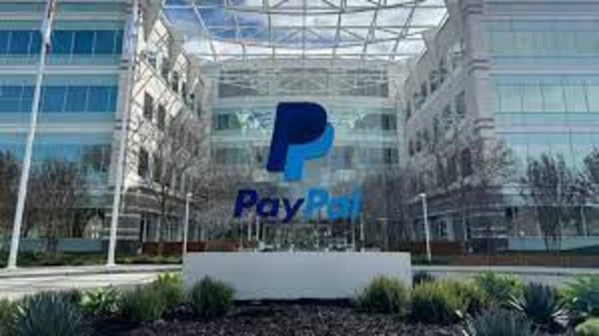 "PayPal's Fourth-Quarter Report: Exceeding Expectations Amidst Strategic Shifts"